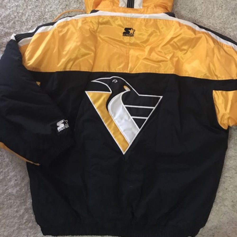 RETRO 💁🏻‍♀️ NHL PENGUINS STARTER JACKET